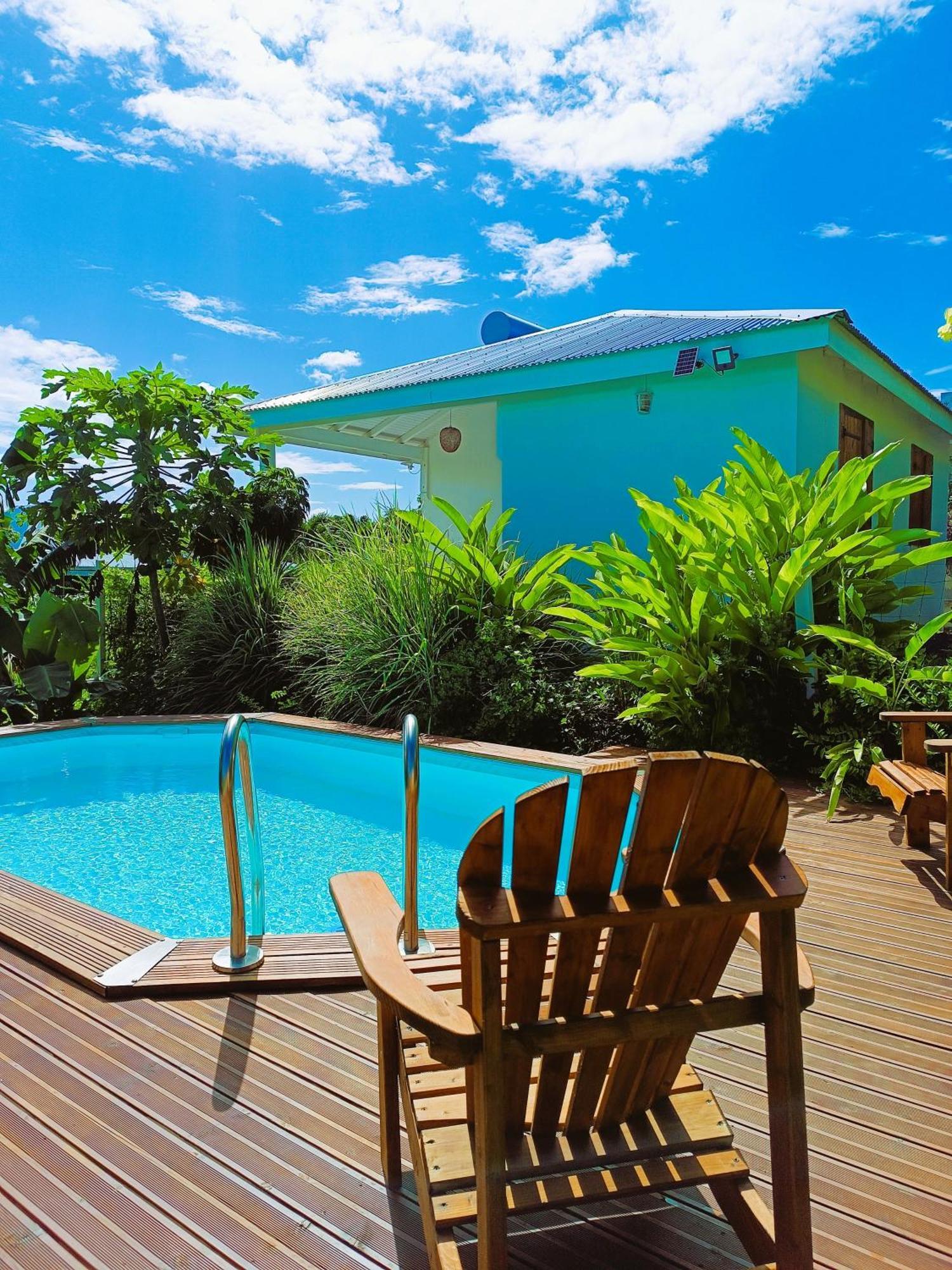 Kaz A Klemence Gite Creole Avec Piscine Et Table Dhotes A Anse Bertrand Exteriér fotografie